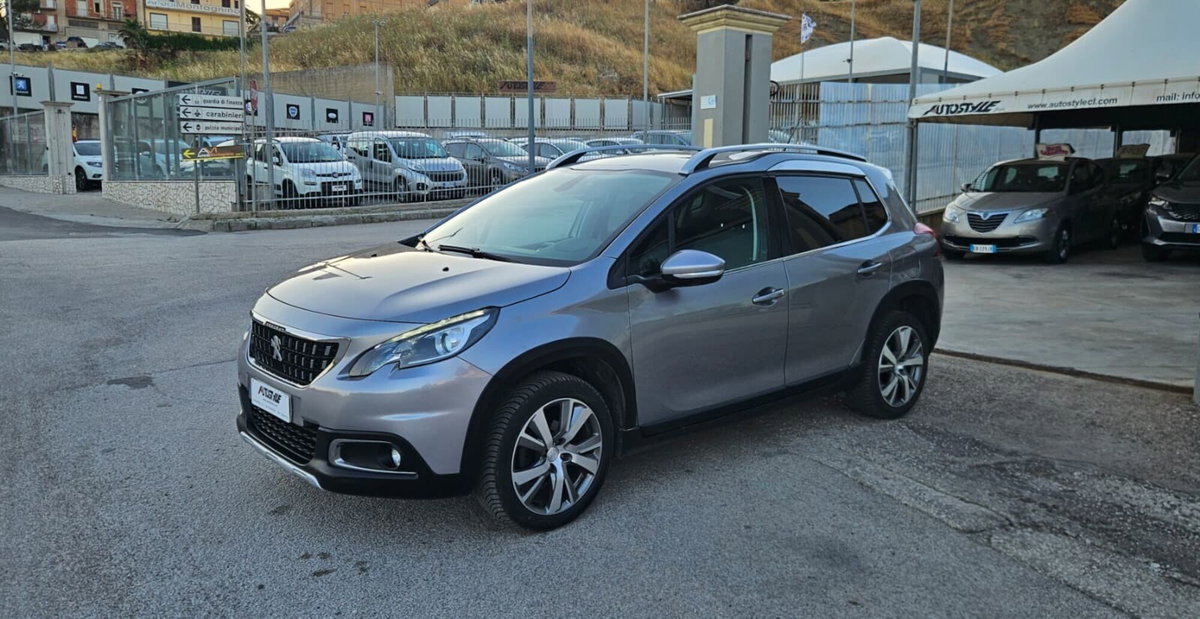 Peugeot 2008 BlueHDi 100 S&S Allure (3)