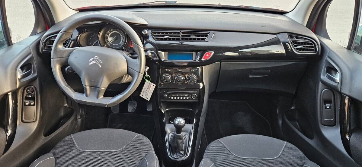 Citroen C3 1.2 VTi 82 Exclusive (10)