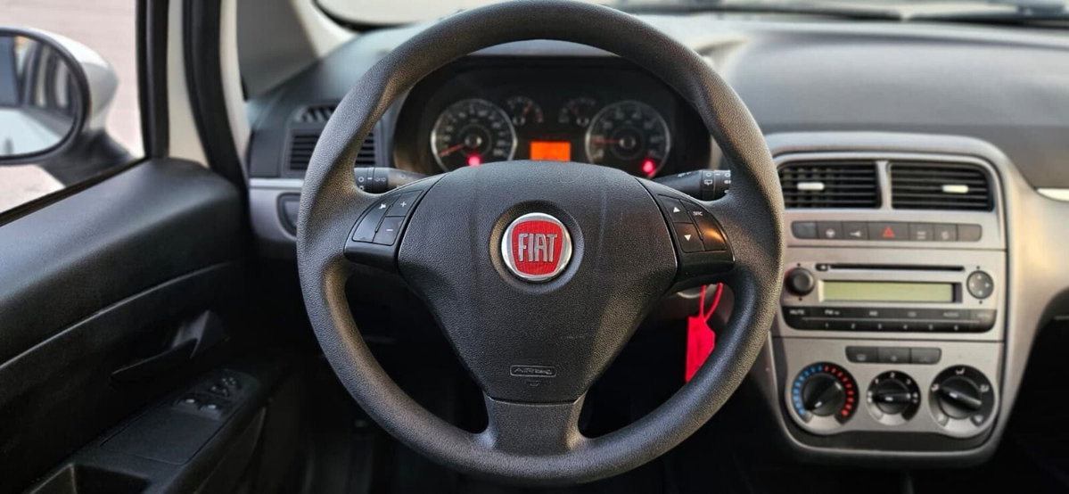 Fiat Punto 1.3 MJT II S&S 85 CV 5 porte ECO Easy (7)