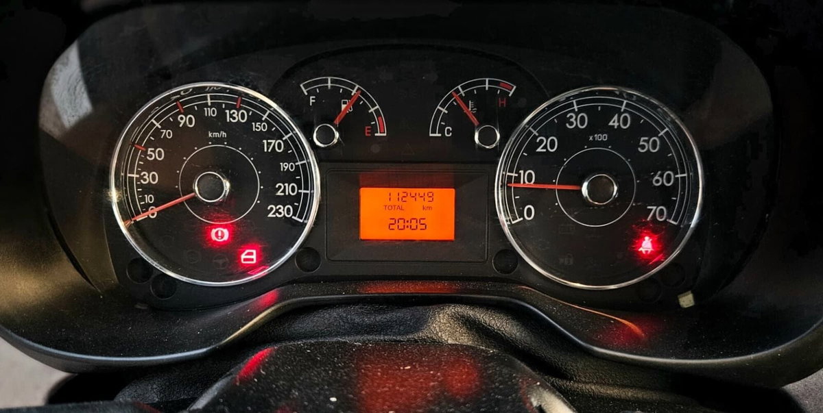 Fiat Punto 1.3 MJT II S&S 85 CV 5 porte ECO Easy (8)