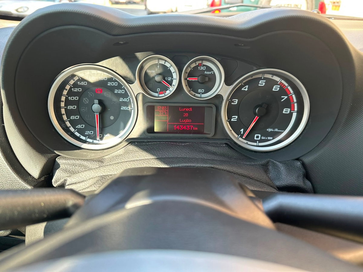 Alfa Romeo MiTo 1.4 70 CV 8V Progression (17)