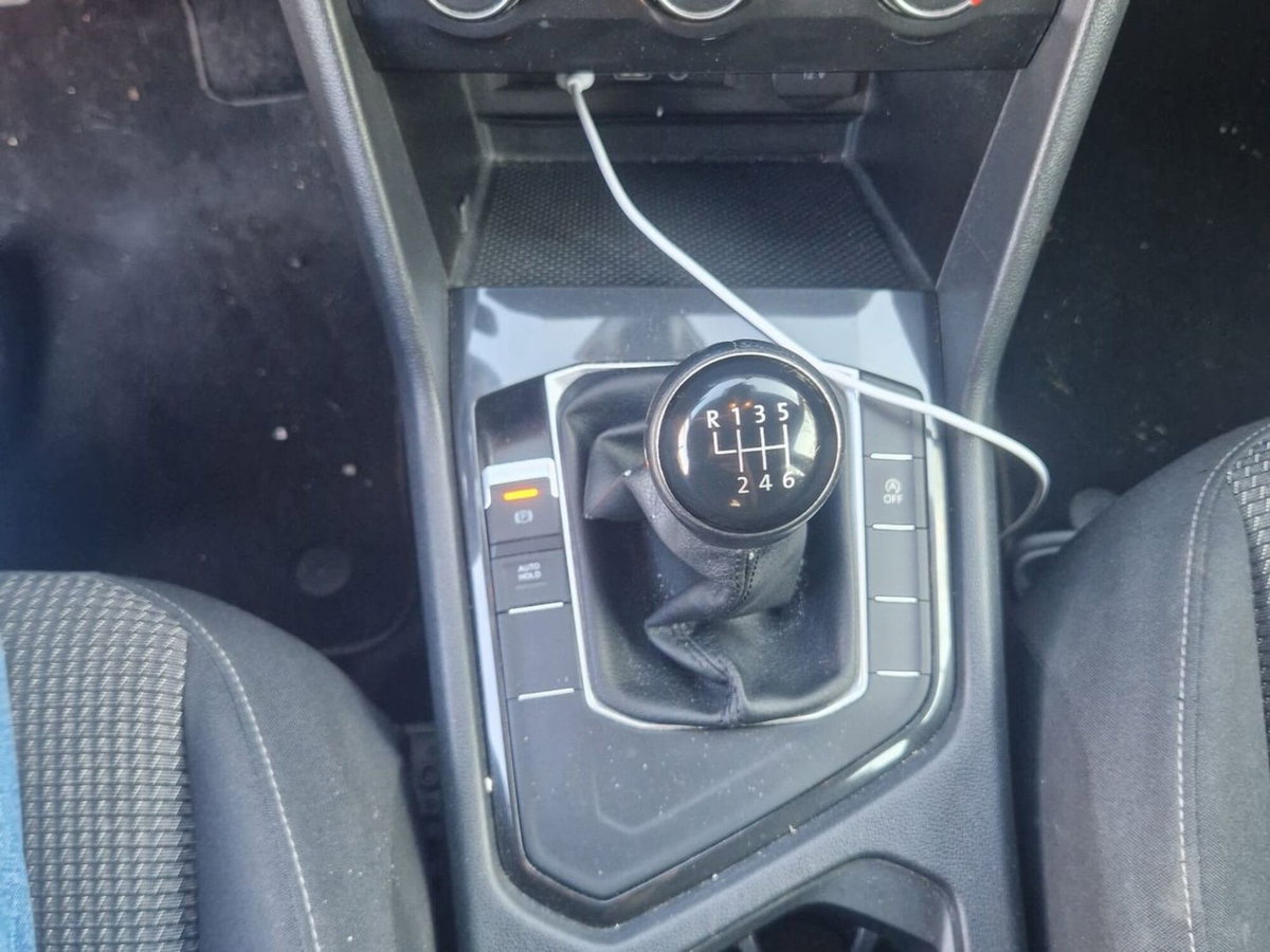 Volkswagen Tiguan 1.6 TDI SCR Urban BlueMotion Technology (13)