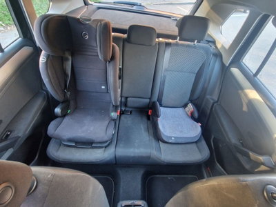 Volkswagen Tiguan 1.6 TDI SCR Urban BlueMotion Technology (18)