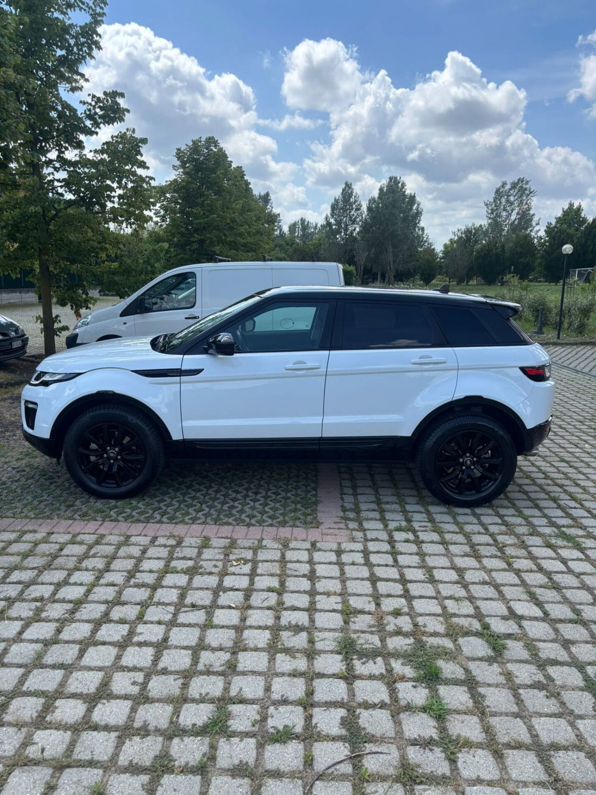 Land Rover Range Rover Evoque 2.0 TD4 150 CV 5p. SE Dynamic (2)