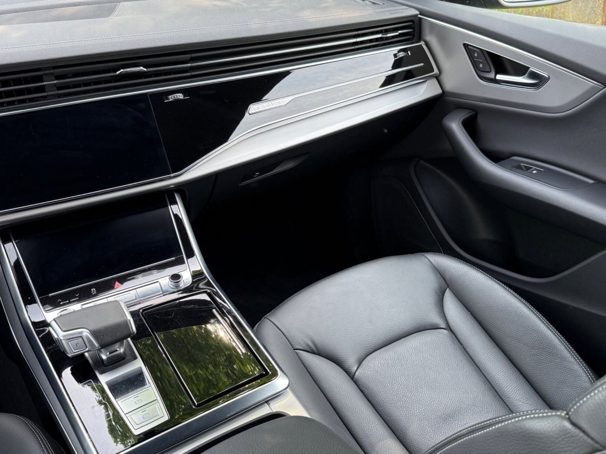 Audi Q8 Q8 45 TDI quattro tiptronic Sport (10)