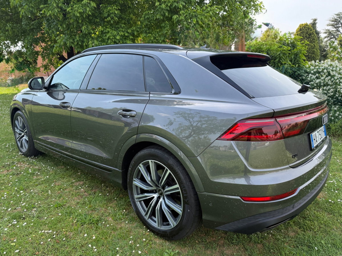 Audi Q8 Q8 45 TDI quattro tiptronic Sport (3)