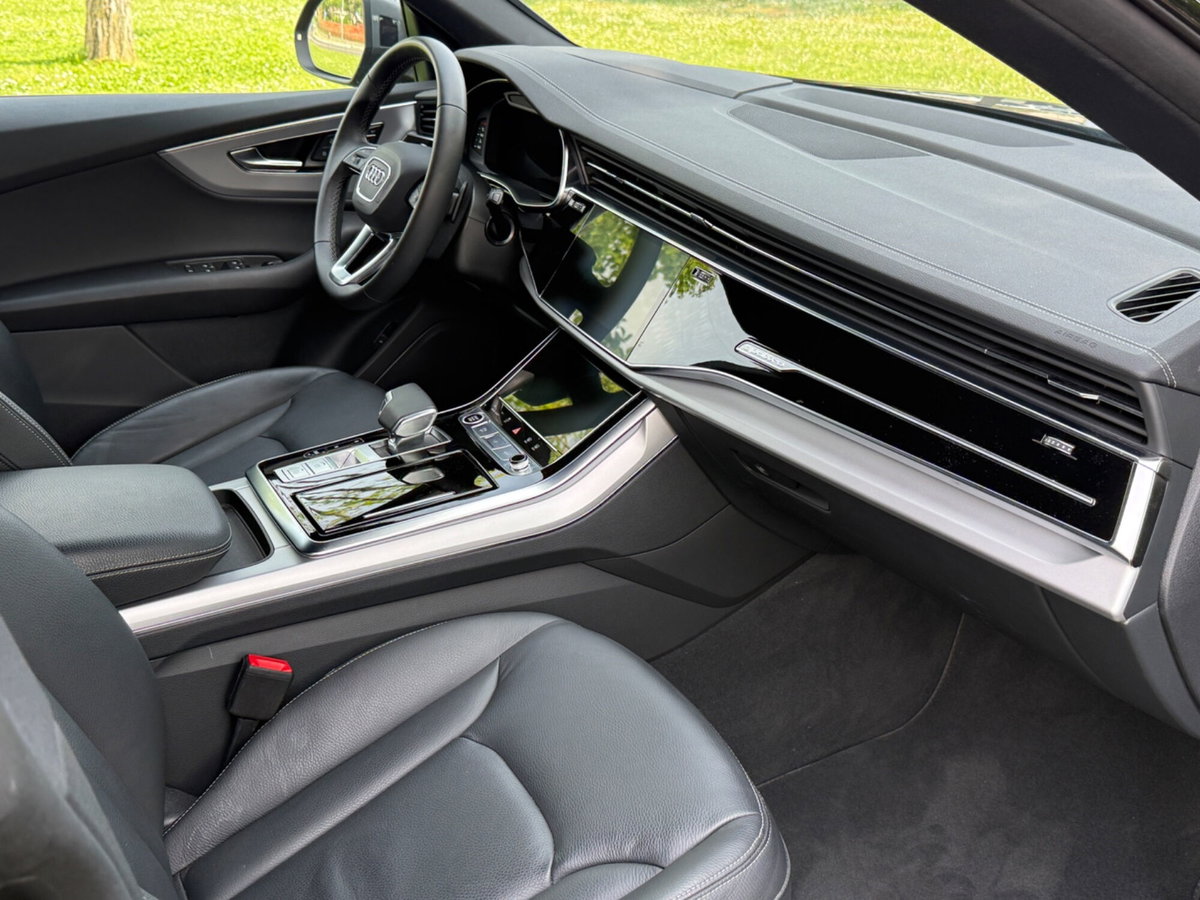 Audi Q8 Q8 45 TDI quattro tiptronic Sport (8)