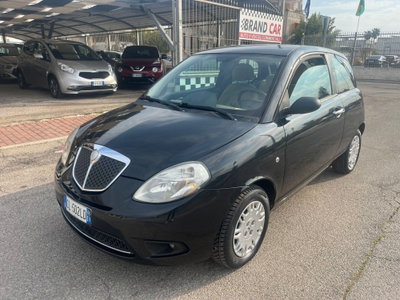 Lancia Ypsilon Multijet 16V Oro