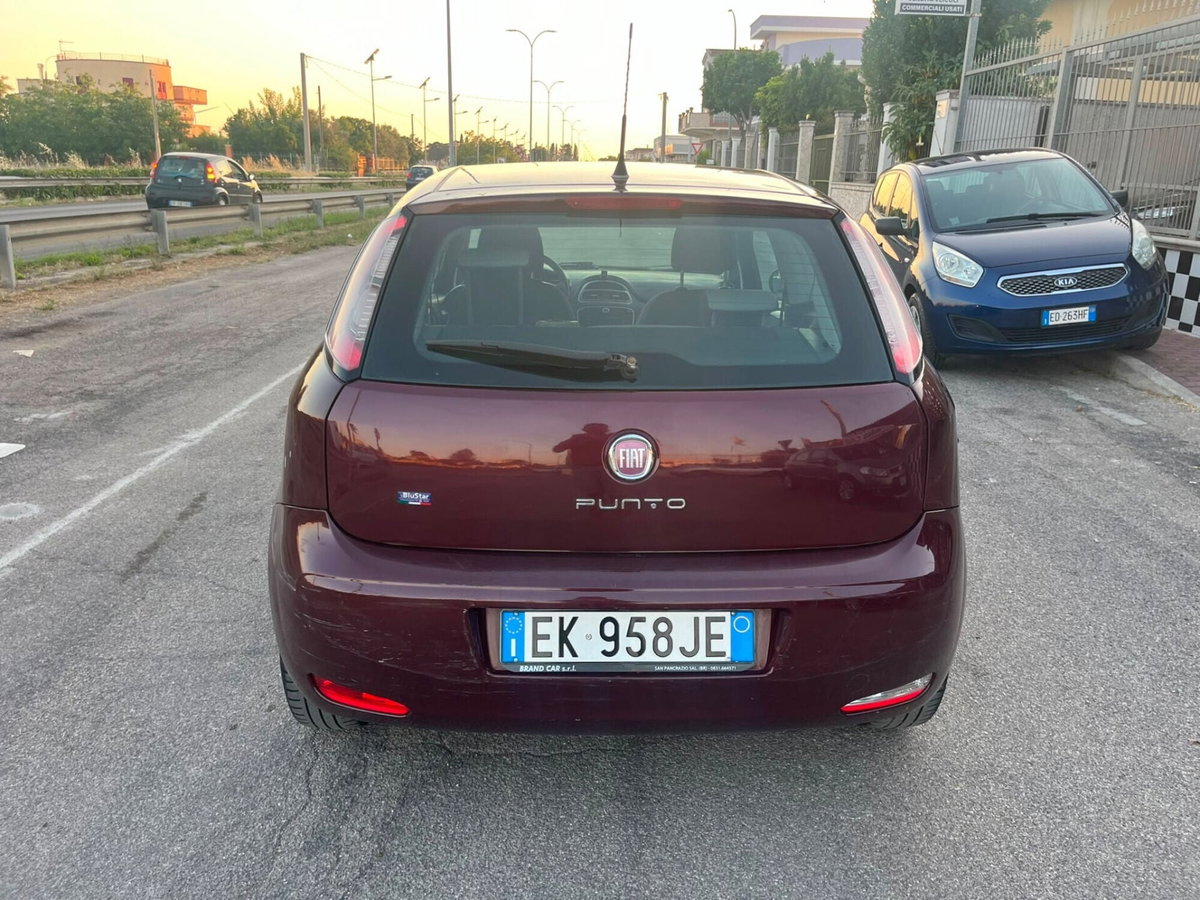 Fiat Punto Evo 1.3 Mjt 95 CV DPF 3 porte S&S Dualogic Sport (6)