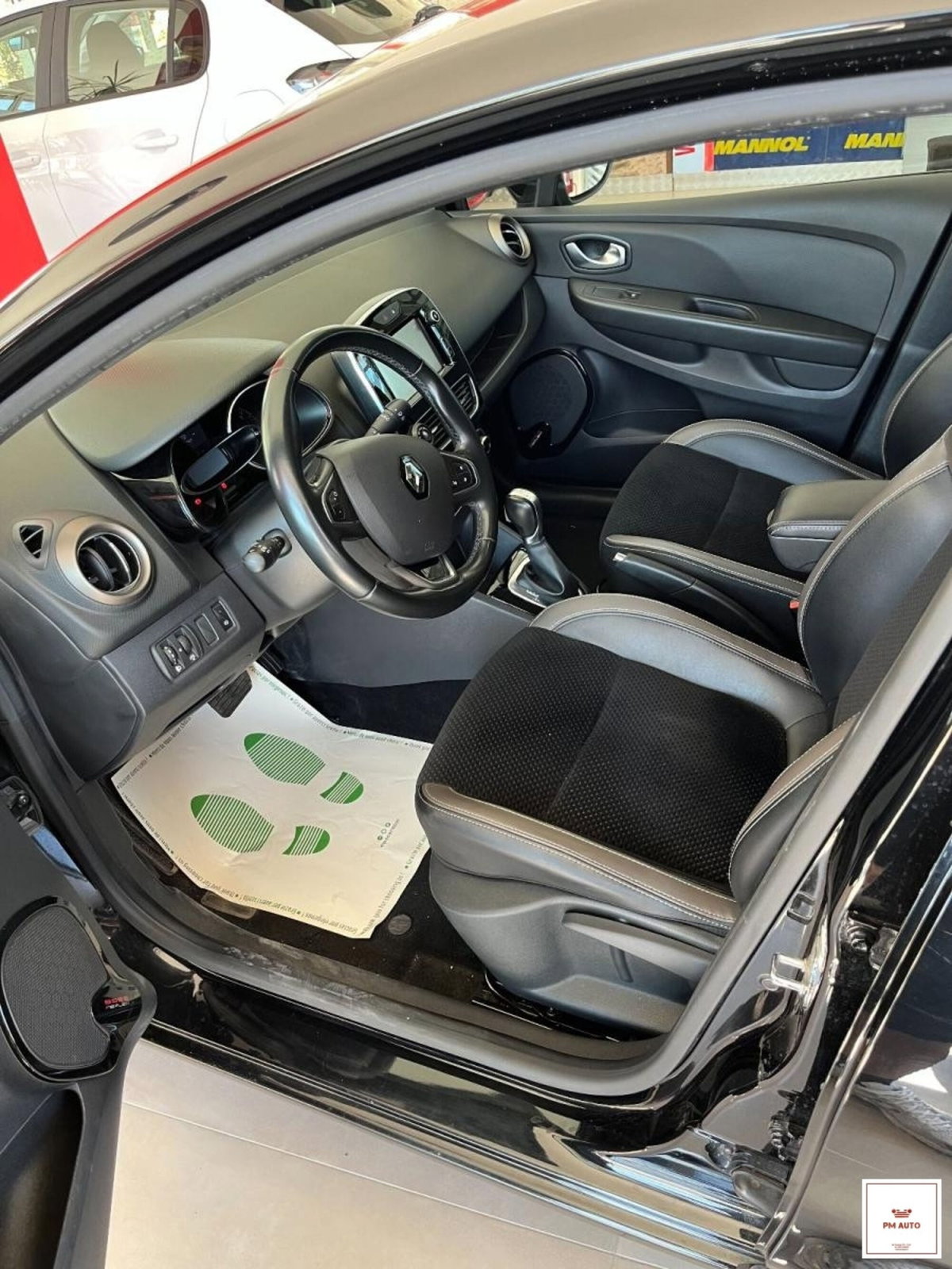 Renault Clio 1.5 dCi 8V 90CV EDC 5 porte GT Line (8)