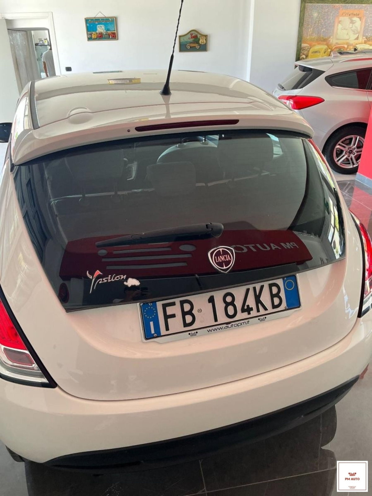 Lancia Ypsilon 1.2 69 CV 5 porte Opening Edition (2)