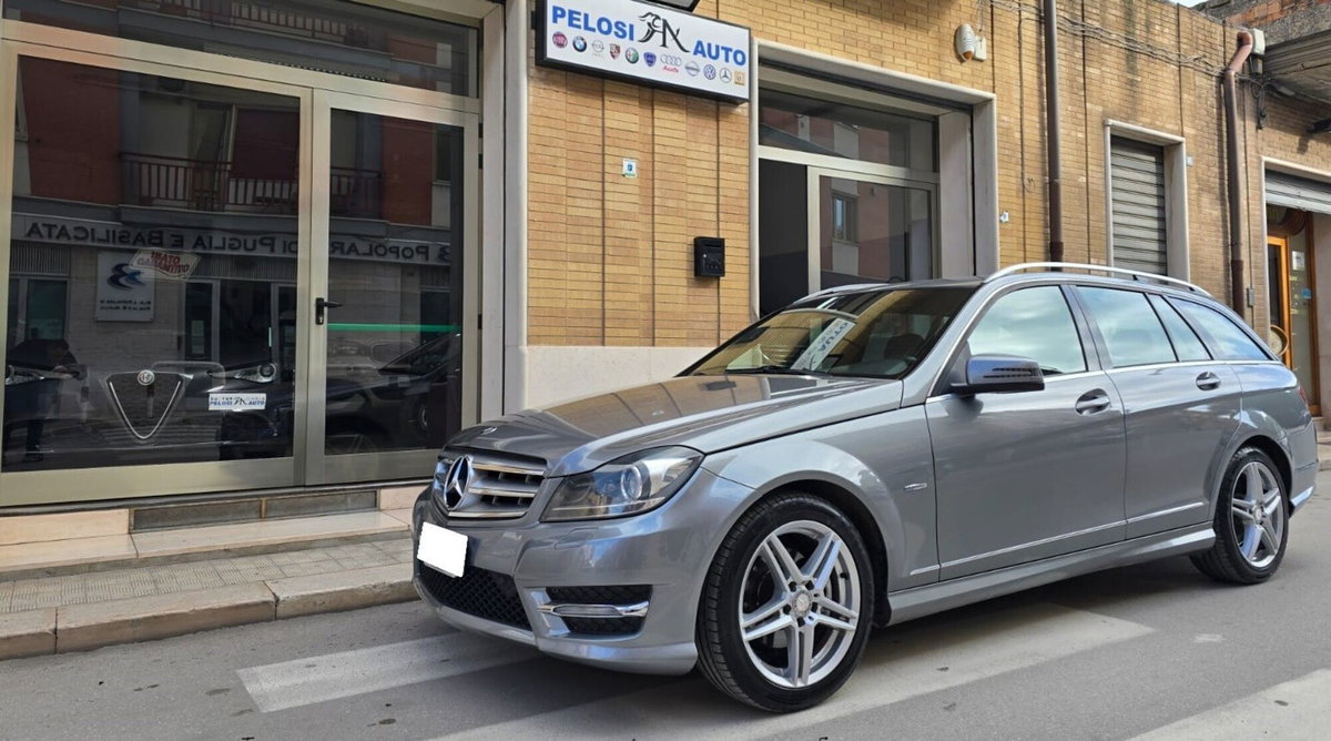 Mercedes-Benz Classe C Station Wagon 220 CDI BlueEFFICIENCY Avantgarde AMG