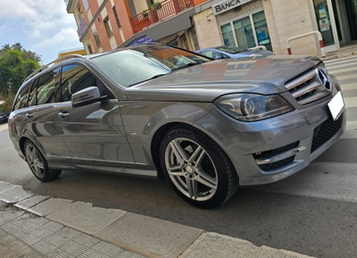 Mercedes-Benz Classe C Station Wagon 220 CDI BlueEFFICIENCY Avantgarde AMG (3)
