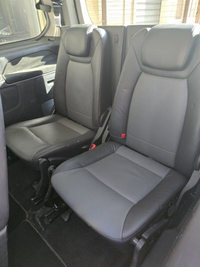 Ford Galaxy 2.0 TDCi 140 CV Ghia (12)