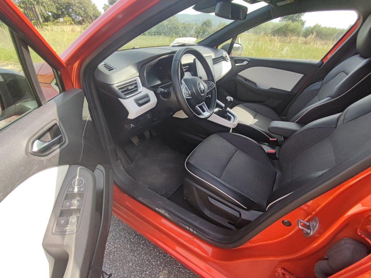 Renault Clio TCe 100 CV GPL 5 porte Techno (10)