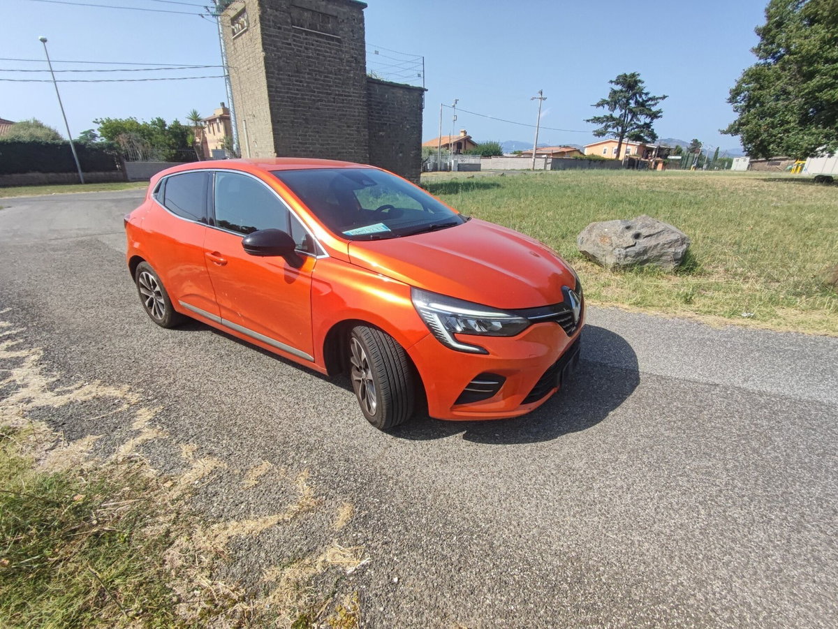 Renault Clio TCe 100 CV GPL 5 porte Techno (3)
