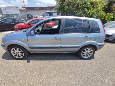 Ford Fusion 1.4 TDCi 5p. Plus (8)