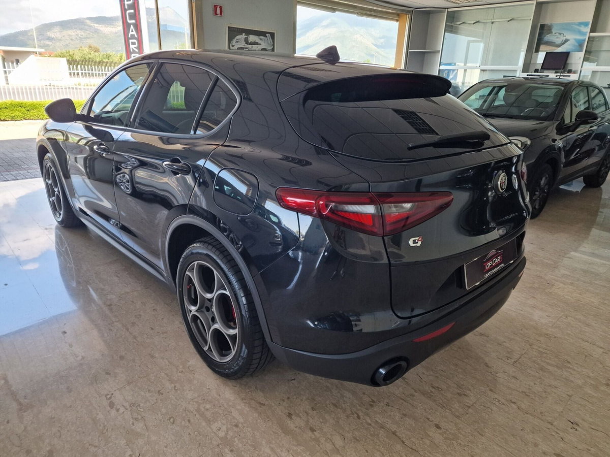 Alfa Romeo Stelvio Stelvio 2.2 Turbodiesel 190 CV AT8 Q4 Sprint (2)