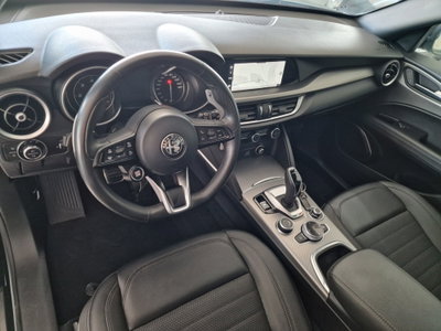 Alfa Romeo Stelvio Stelvio 2.2 Turbodiesel 190 CV AT8 Q4 Sprint (8)
