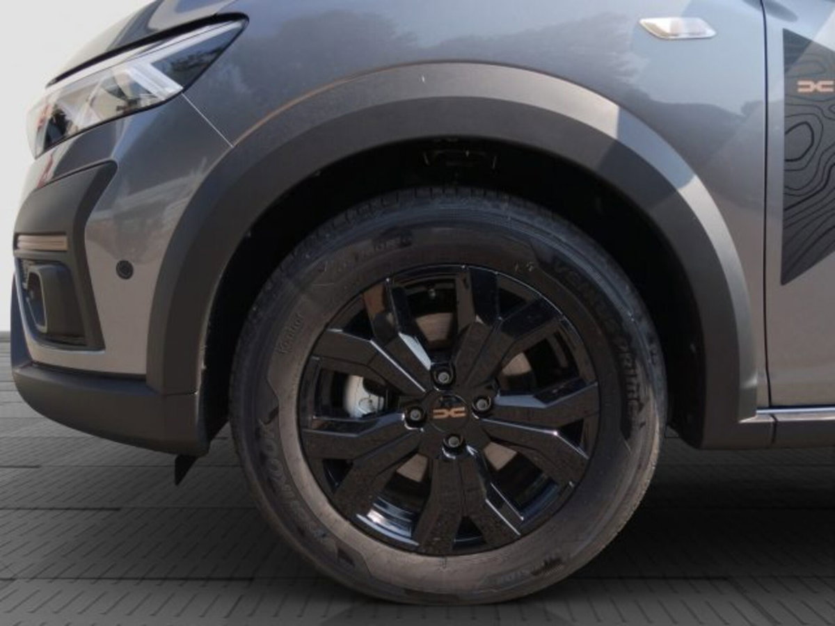 Dacia Jogger Jogger 1.0 TCe GPL 100 CV 7 posti Extreme (18)