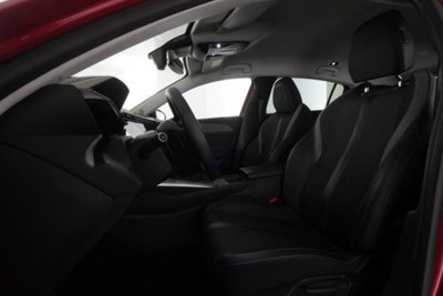 Peugeot 308 1.5 bluehdi Allure s&s 130cv eat8 (2)