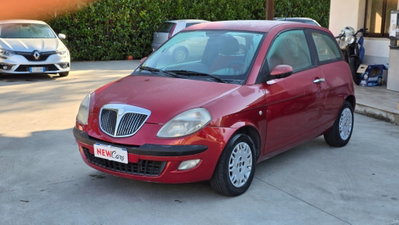 Lancia Ypsilon Multijet 16V Platino (3)