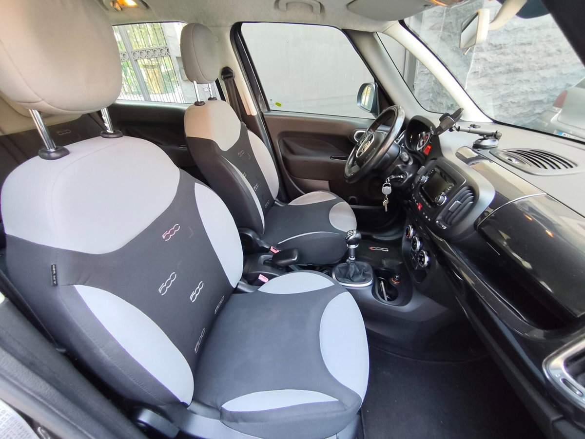 Fiat 500L Living 1.6 Multijet 105 CV Lounge (9)