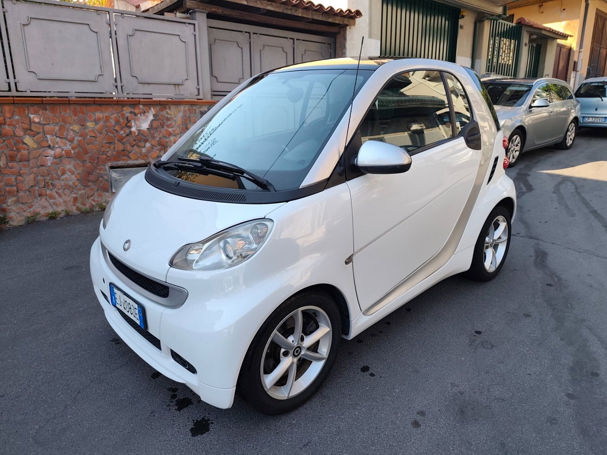 smart Fortwo 800 40 kW coupé pulse cdi (2)
