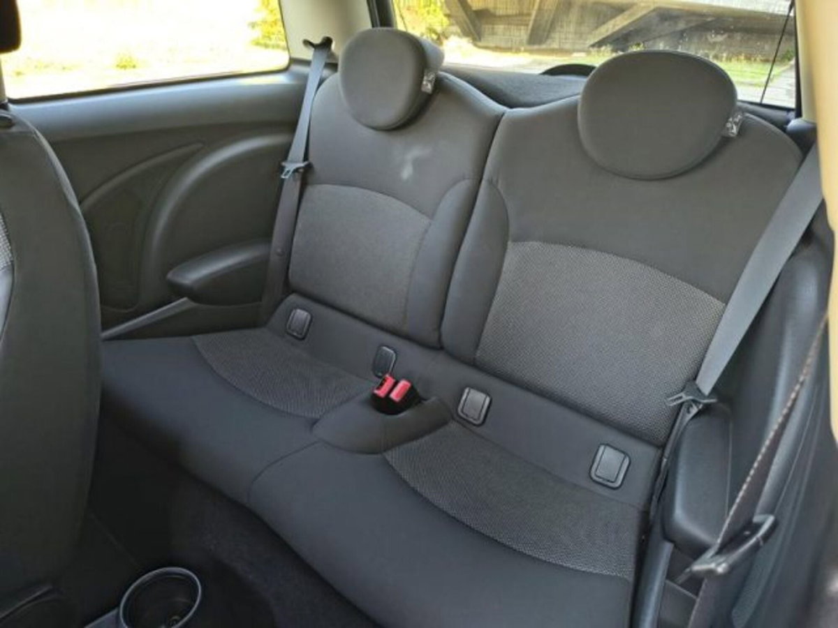 MINI Mini 1.6 16V One (72kW) (12)