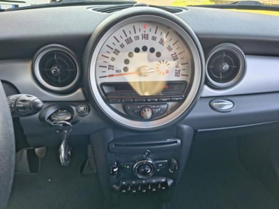 MINI Mini 1.6 16V One (72kW) (15)