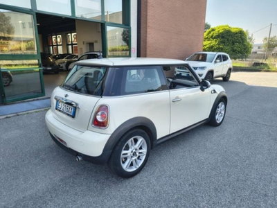 MINI Mini 1.6 16V One (72kW) (3)