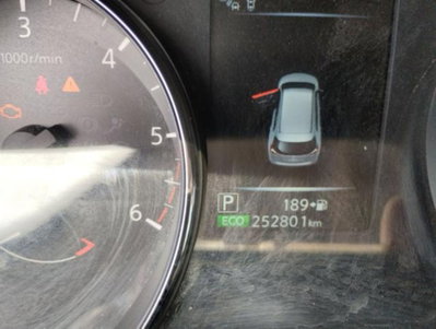 Nissan X-Trail 1.6 dCi 2WD Acenta (14)