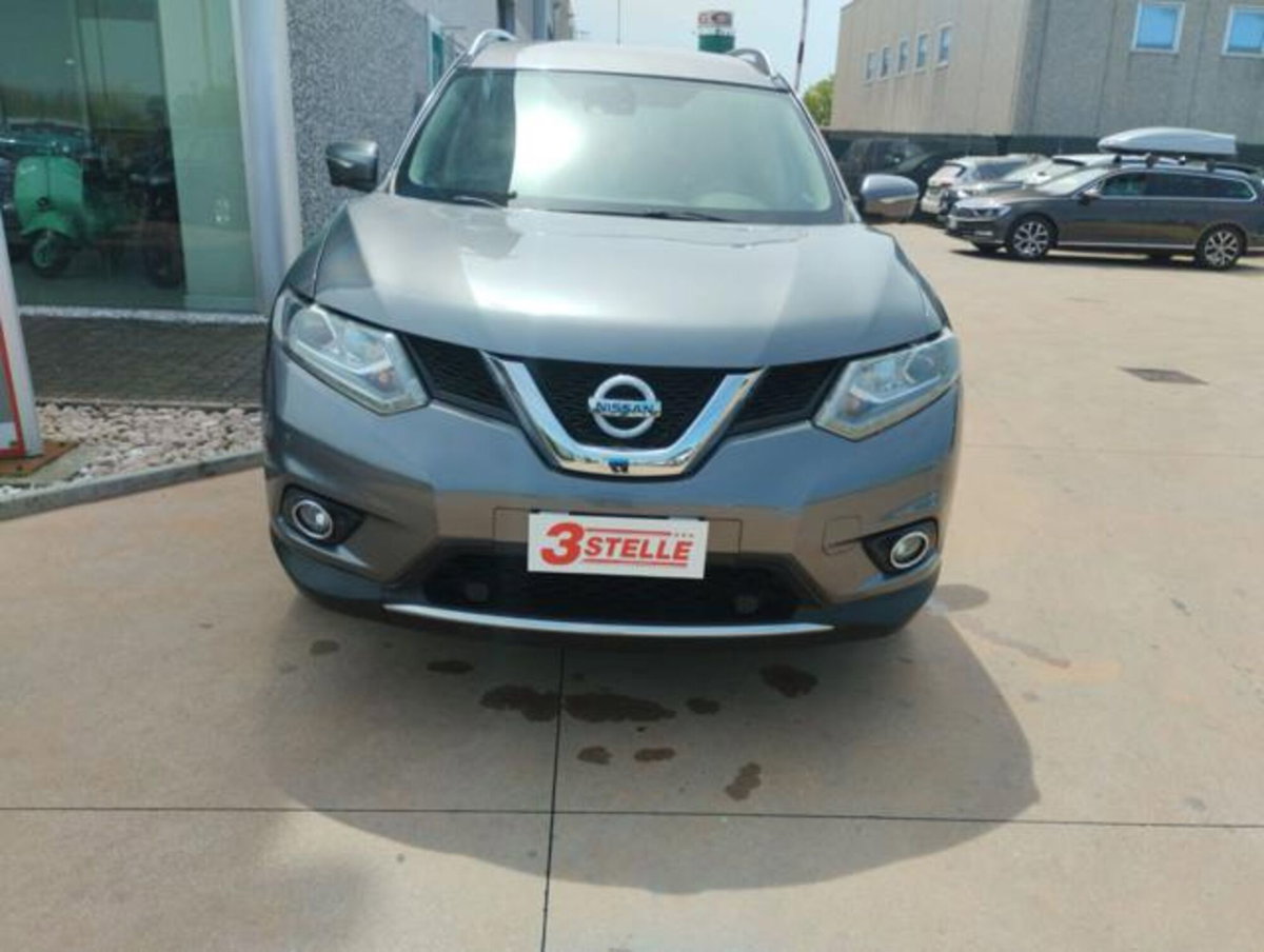 Nissan X-Trail 1.6 dCi 2WD Acenta (2)
