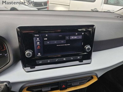 SEAT Arona 1.0 ecotsi 95cv (13)