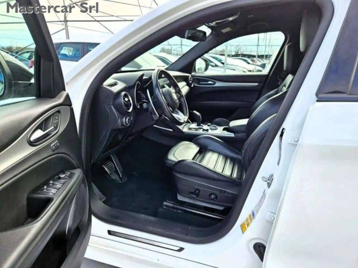 Alfa Romeo Stelvio 2.0 t Veloce Q4 280cv auto (10)