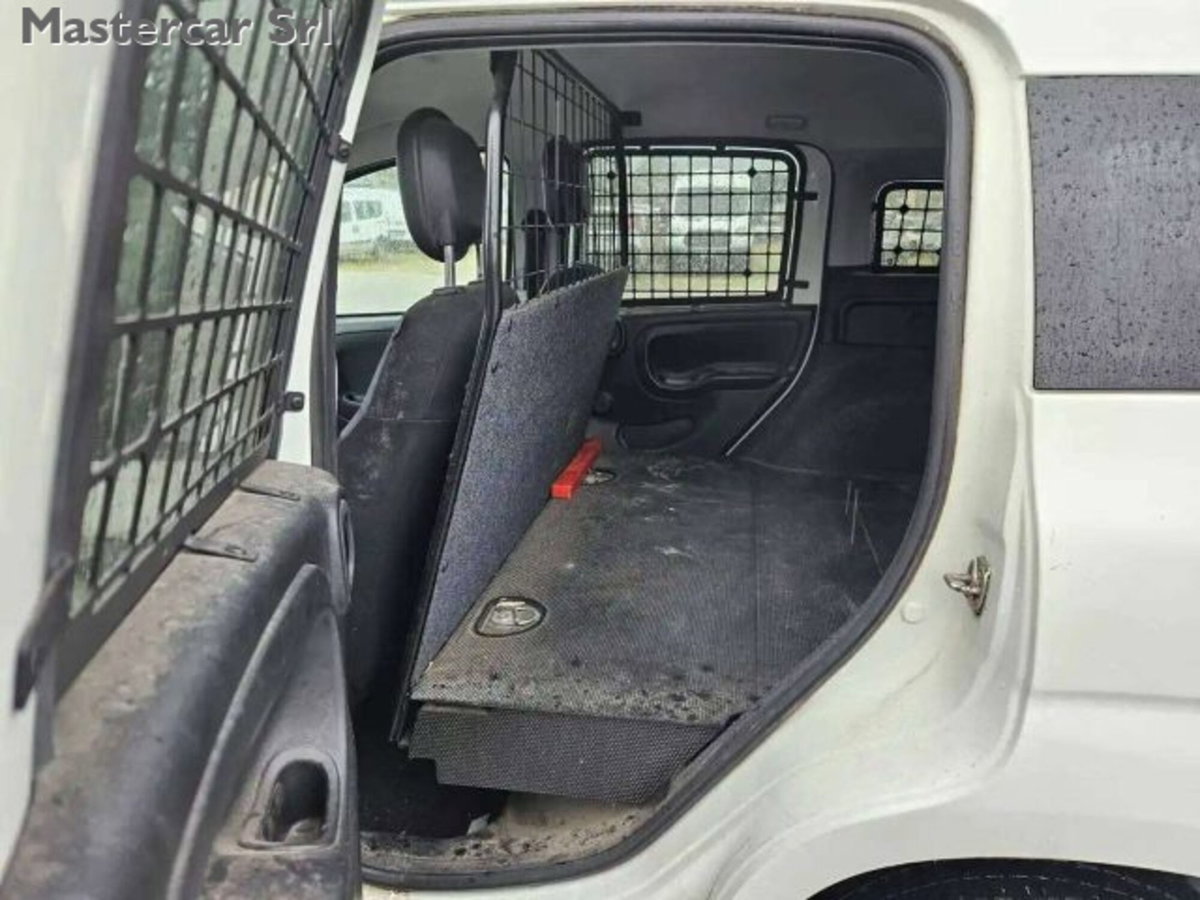 Fiat Panda 1.2 Pop Van 2 posti (13)