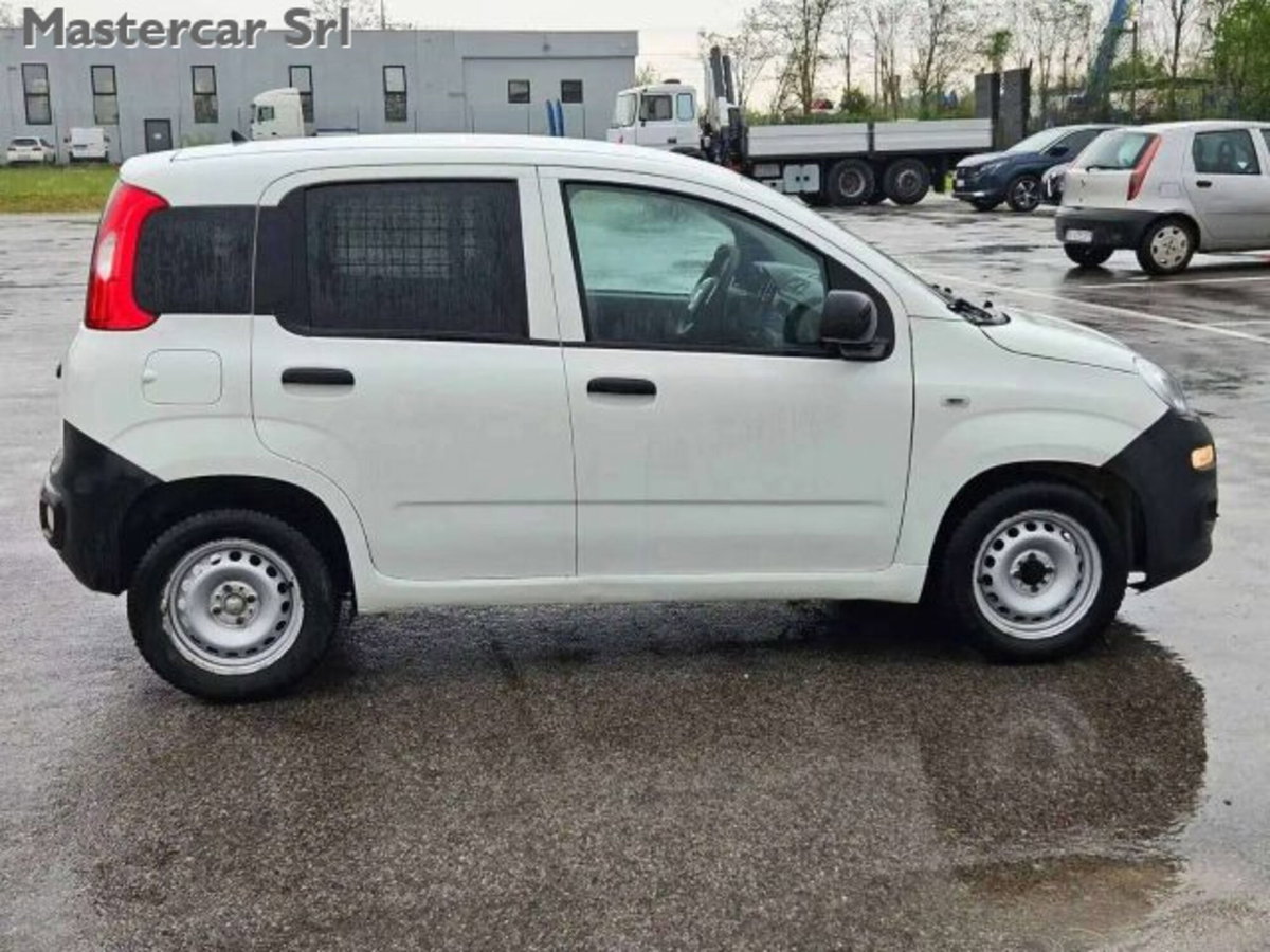 Fiat Panda 1.2 Pop Van 2 posti (7)