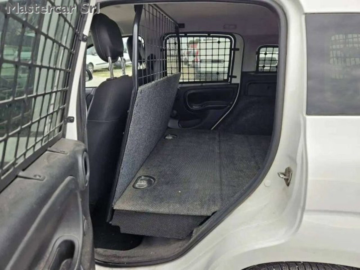 Fiat Panda 1.2 Pop Van 2 posti (11)
