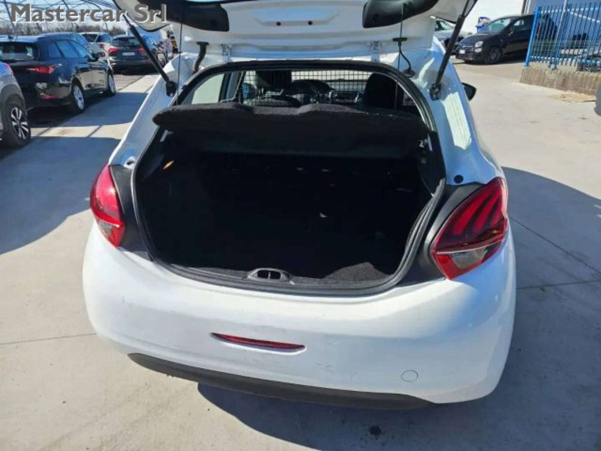 Peugeot 208 75 5 porte Active (14)