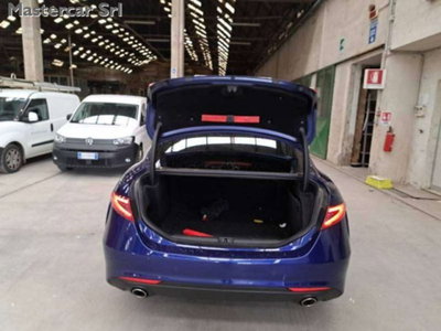 Alfa Romeo Giulia 2.2 Turbodiesel 190 CV AT8 Executive (5)