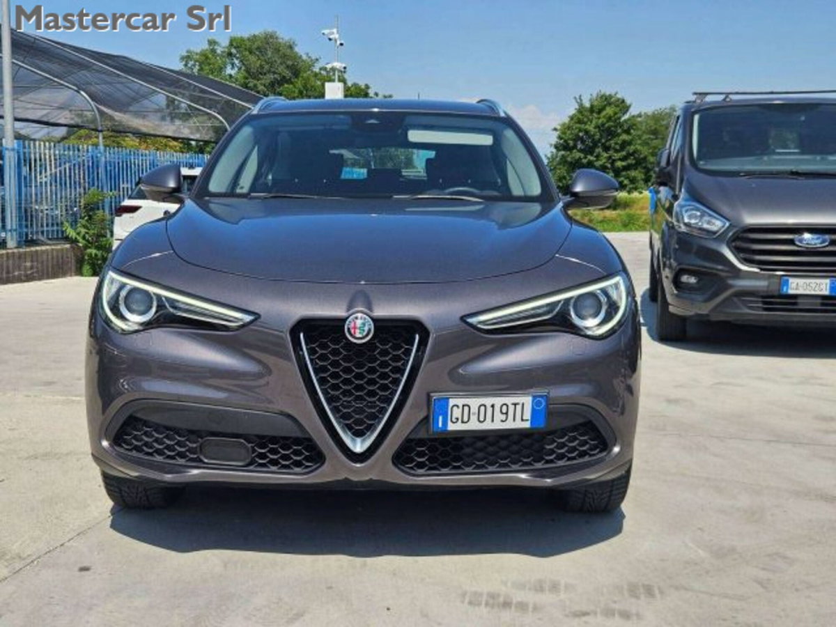 Alfa Romeo Stelvio Stelvio 2.2 Turbodiesel 190 CV AT8 Q4 Business (2)