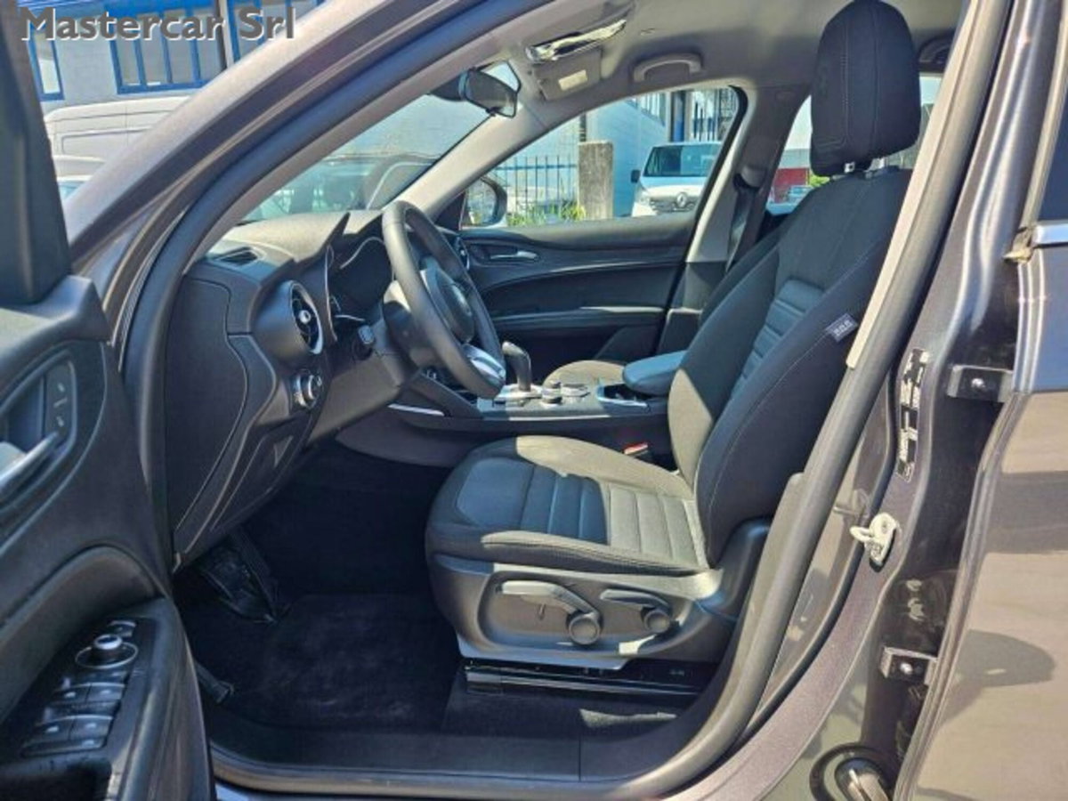 Alfa Romeo Stelvio Stelvio 2.2 Turbodiesel 190 CV AT8 Q4 Business (9)