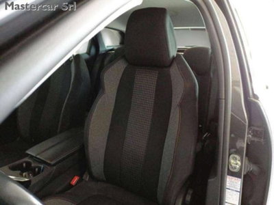 Peugeot 3008 BlueHDi 130 S&S Active Pack (9)