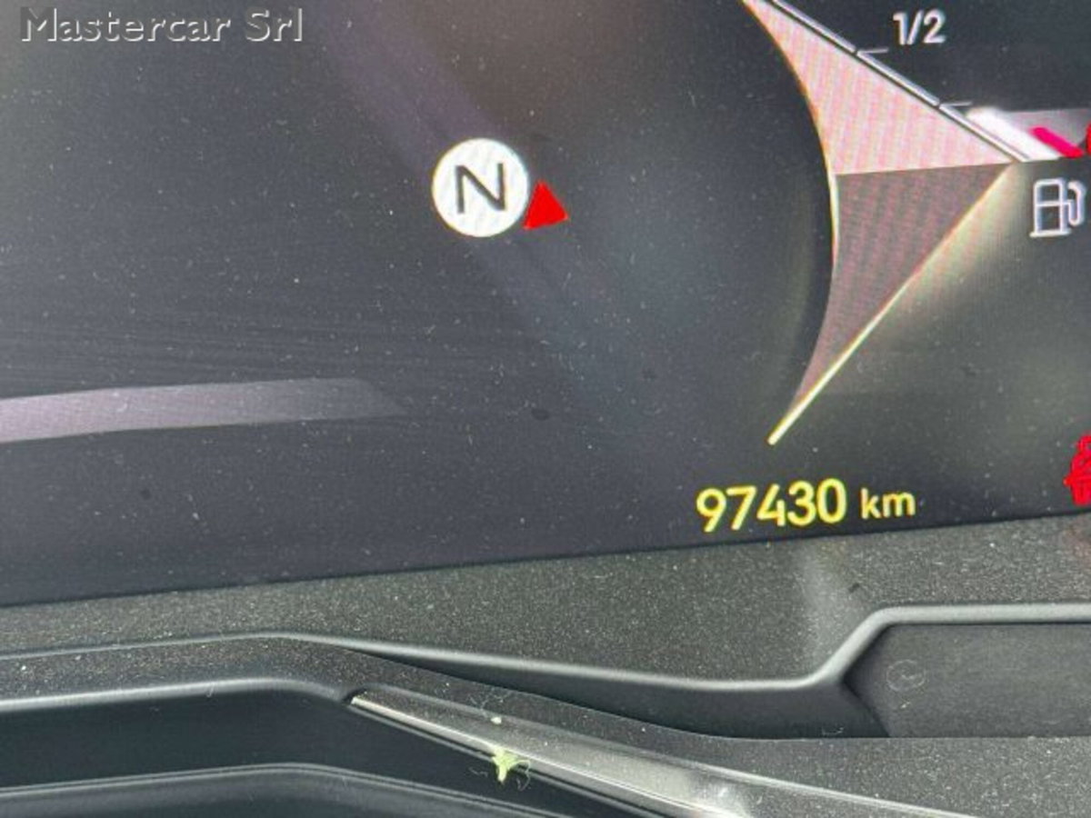 Ds DS 7 1.5 bluehdi Performance Line 130cv auto (9)
