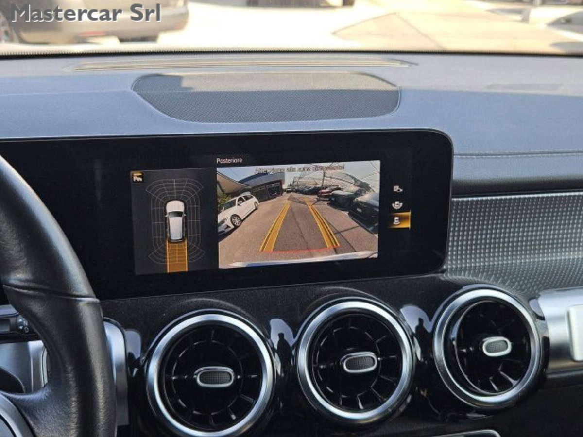 Mercedes-Benz GLB 200 d Automatic Sport Plus (14)