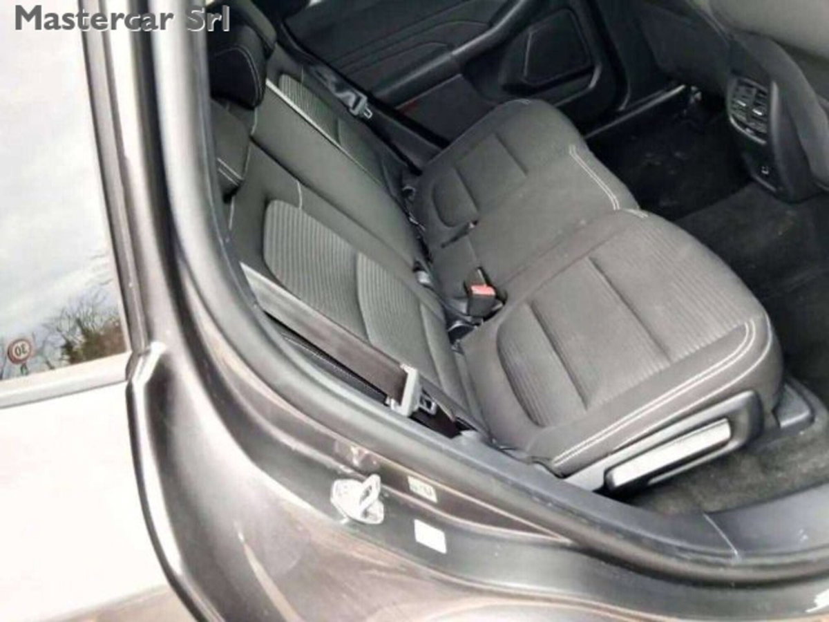 Ford Kuga 1.5 EcoBlue 120 CV 2WD Titanium (10)