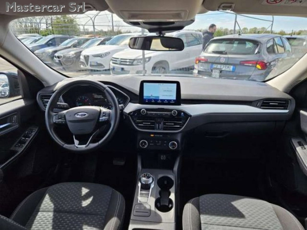 Ford Kuga 1.5 EcoBlue 120 CV aut. 2WD (10)