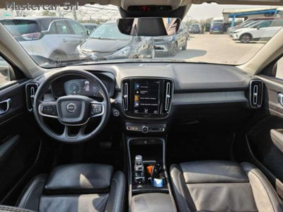 Volvo XC40 T4 Recharge Plug-in Hybrid Inscription (10)