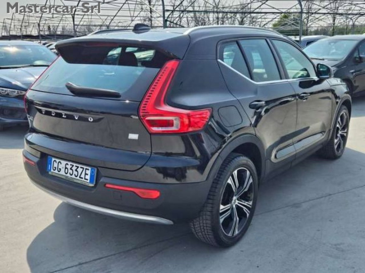 Volvo XC40 T4 Recharge Plug-in Hybrid Inscription (6)