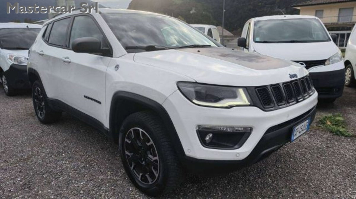 Jeep Compass 1.3 T4 240CV PHEV AT6 4xe Trailhawk (5)